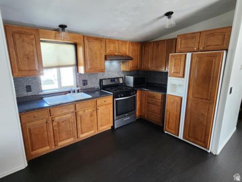 4228 W 3275 S West Valley City UT 84120