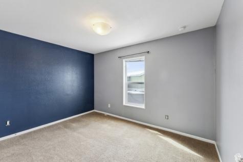 975 E 1175 S Kaysville UT 84037