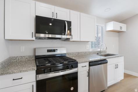 332 Hillgate Way Layton UT 84041