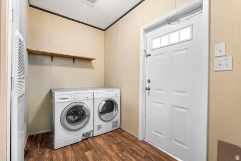 219 E Detroiter Circle Murray UT 84107