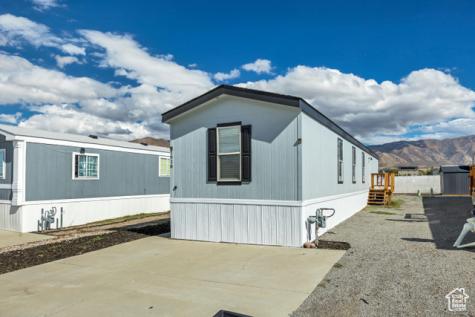 1618 N 210 E Tooele UT 84074