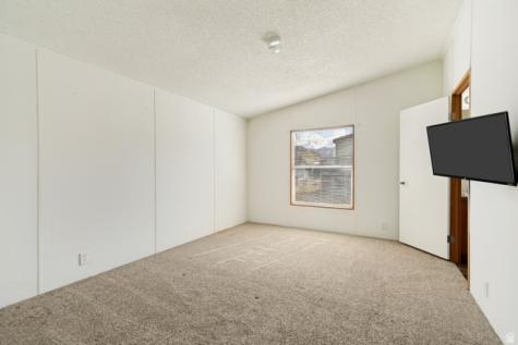 1716 N 150 E Tooele UT 84074
