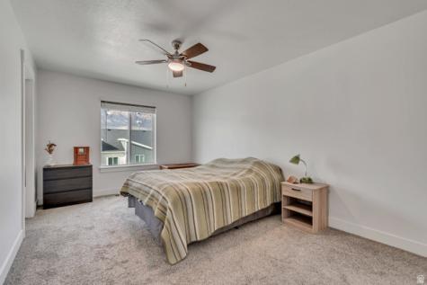 263 E 1825 N North Ogden UT 84414