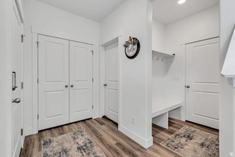 263 E 1825 N North Ogden UT 84414