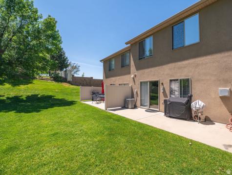 359 E 2275 N North Ogden UT 84414