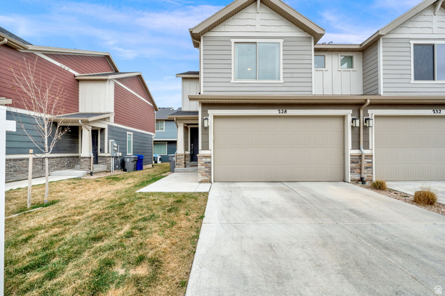 228 E Hummingbird Court Saratoga Springs UT 84045