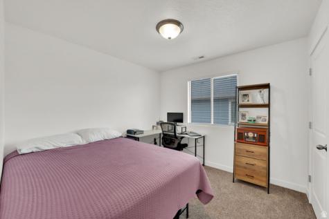 228 E Hummingbird Court Saratoga Springs UT 84045