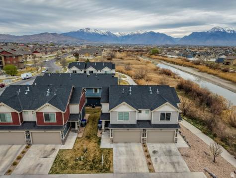 228 E Hummingbird Court Saratoga Springs UT 84045