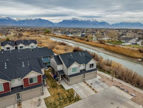 228 E Hummingbird Court Saratoga Springs UT 84045