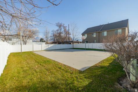 72 E 7320 S Midvale UT 84047