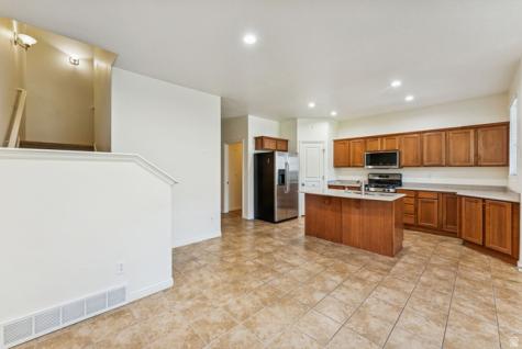 147 N 360 W Centerville UT 84014
