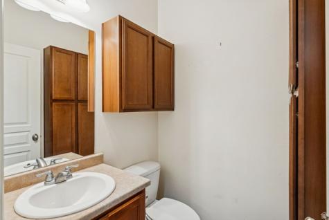 147 N 360 W Centerville UT 84014