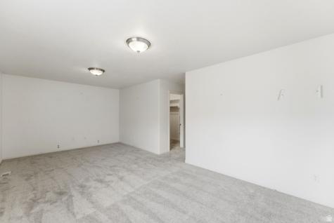 147 N 360 W Centerville UT 84014