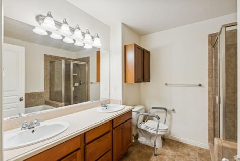 147 N 360 W Centerville UT 84014