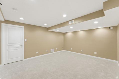 147 N 360 W Centerville UT 84014
