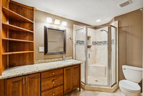147 N 360 W Centerville UT 84014