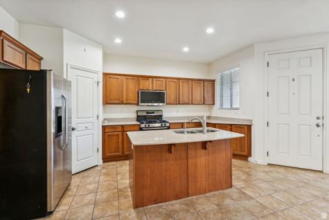 147 N 360 W Centerville UT 84014