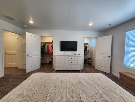 1736 E Fall Street N Eagle Mountain UT 84005