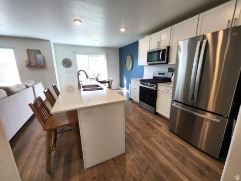1736 E Fall Street N Eagle Mountain UT 84005