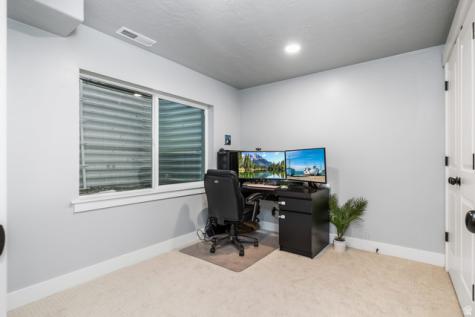 1161 N 550 W Tooele UT 84074