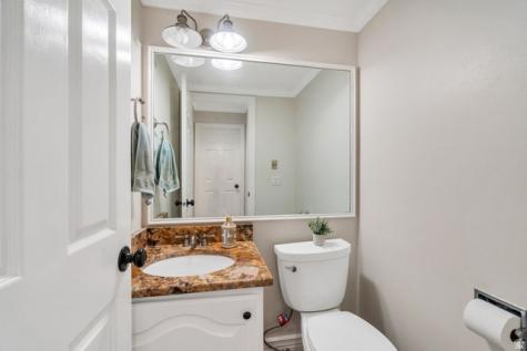 2306 N 390 E Provo UT 84604