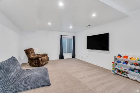 2306 N 390 E Provo UT 84604