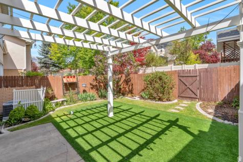 2306 N 390 E Provo UT 84604