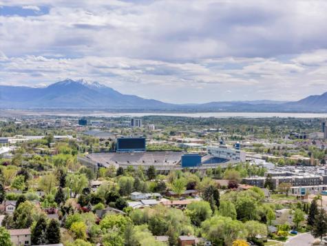 2306 N 390 E Provo UT 84604