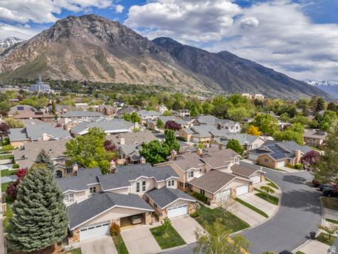 2306 N 390 E Provo UT 84604