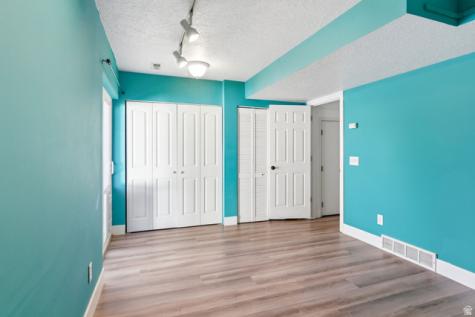 367 E 525 S Clearfield UT 84015