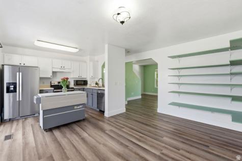 367 E 525 S Clearfield UT 84015