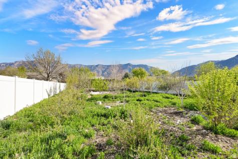 339 E 1900 N North Ogden UT 84414