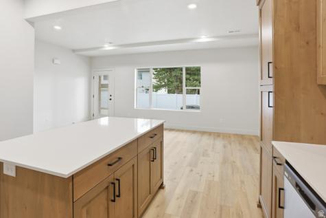 1271 S 985 E Ogden UT 84404