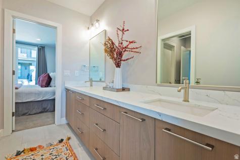 801 E Klaim Drive Drive Hideout UT 84036