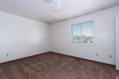 275 S 300 E Roosevelt UT 84066