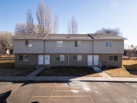 275 S 300 E Roosevelt UT 84066