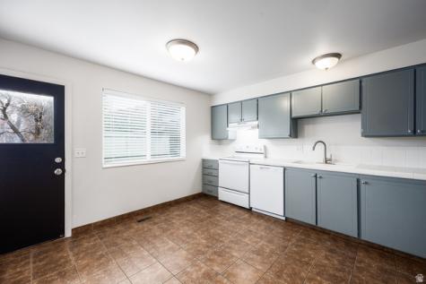 2651 E 2100 S Salt Lake City UT 84109