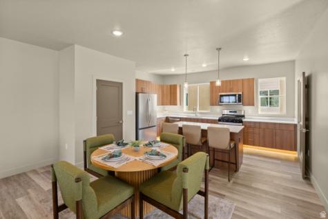 7213 S Ramanee Drive E Midvale UT 84047
