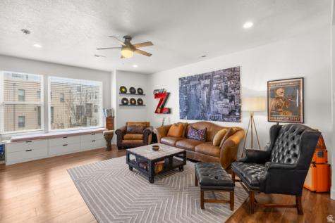 4506 W Daybreak Rim Way South Jordan UT 84009