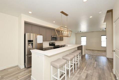 5287 W Bowstring Way South Jordan UT 84009