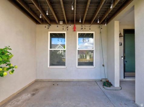 5287 W Bowstring Way South Jordan UT 84009