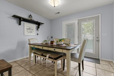 279 E 2300 N North Ogden UT 84414