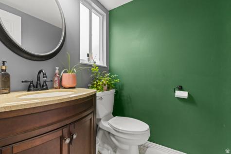 279 E 2300 N North Ogden UT 84414