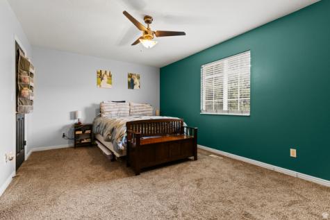 279 E 2300 N North Ogden UT 84414