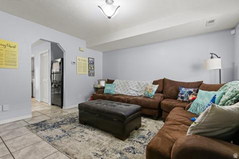 279 E 2300 N North Ogden UT 84414