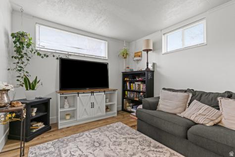 668 E 37th Street Ogden UT 84403