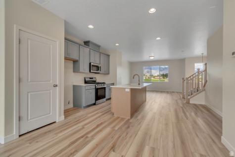 492 S 700 W American Fork UT 84003