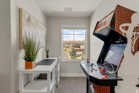 2264 E Cascada Way Washington UT 84780