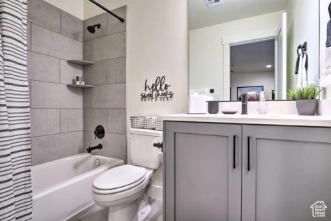 1377 E Vista Roja Place Washington UT 84780