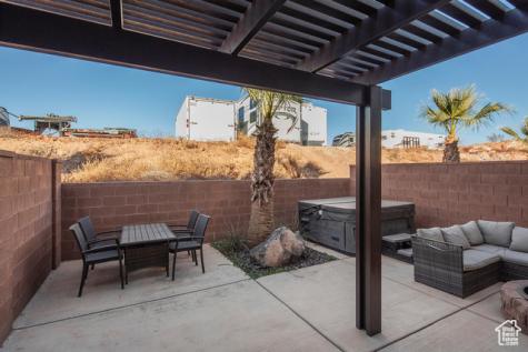 1377 E Vista Roja Place Washington UT 84780